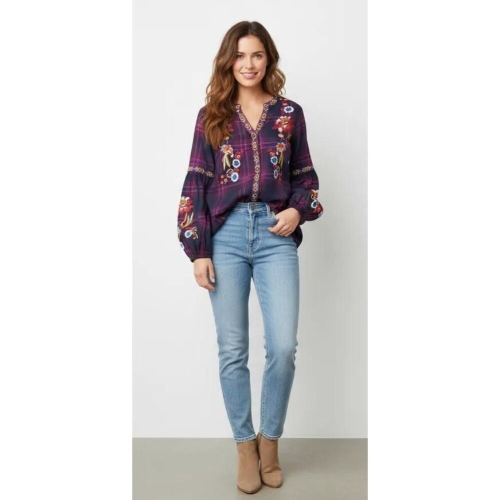 Time For Me Plaid Embroidered Floral‎ Balloon Sleeve V-Neck Blouse Women's Small